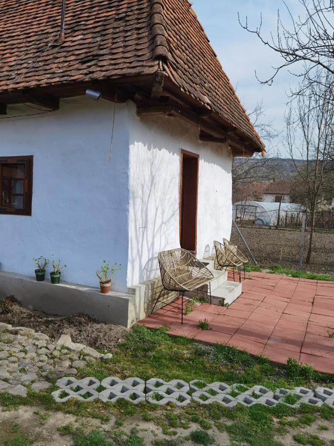 Sovarlak Sòvàrad Екстериор снимка